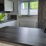 Ferienhaus-ferienwohnung Weitblick Mit Garten Und Malerischem Bergpanorama Appartement Oberammergau