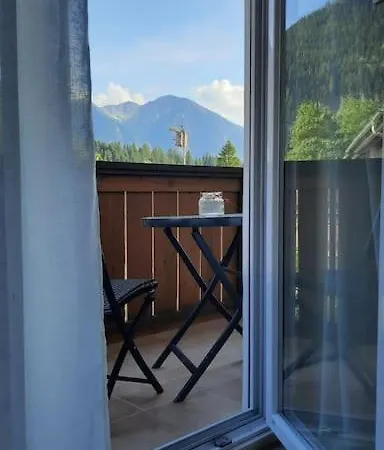 Appartement Ferienhaus-ferienwohnung Weitblick Mit Garten Und Malerischem Bergpanorama