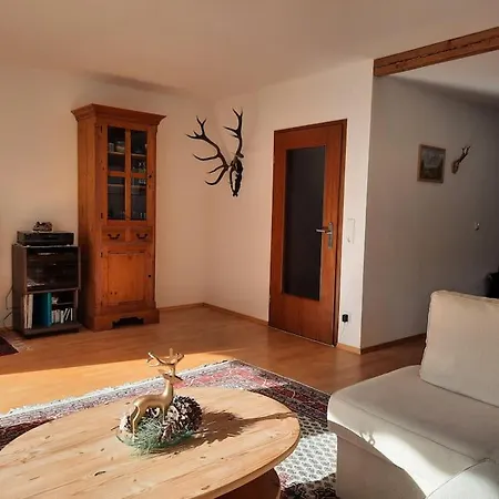 Ferienhaus-ferienwohnung Weitblick Mit Garten Und Malerischem Bergpanorama Appartement