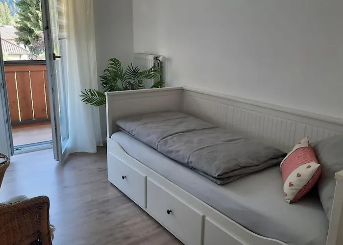 Ferienhaus-ferienwohnung Weitblick Mit Garten Und Malerischem Bergpanorama Appartement *